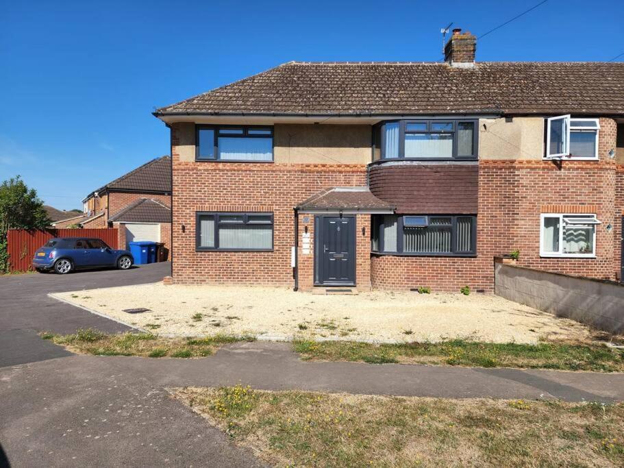 Hazel 1-bedroom Cousy Flat, Parking, Wifi, Prime Location, Close To Blenheim Palace & Oxford Apartment