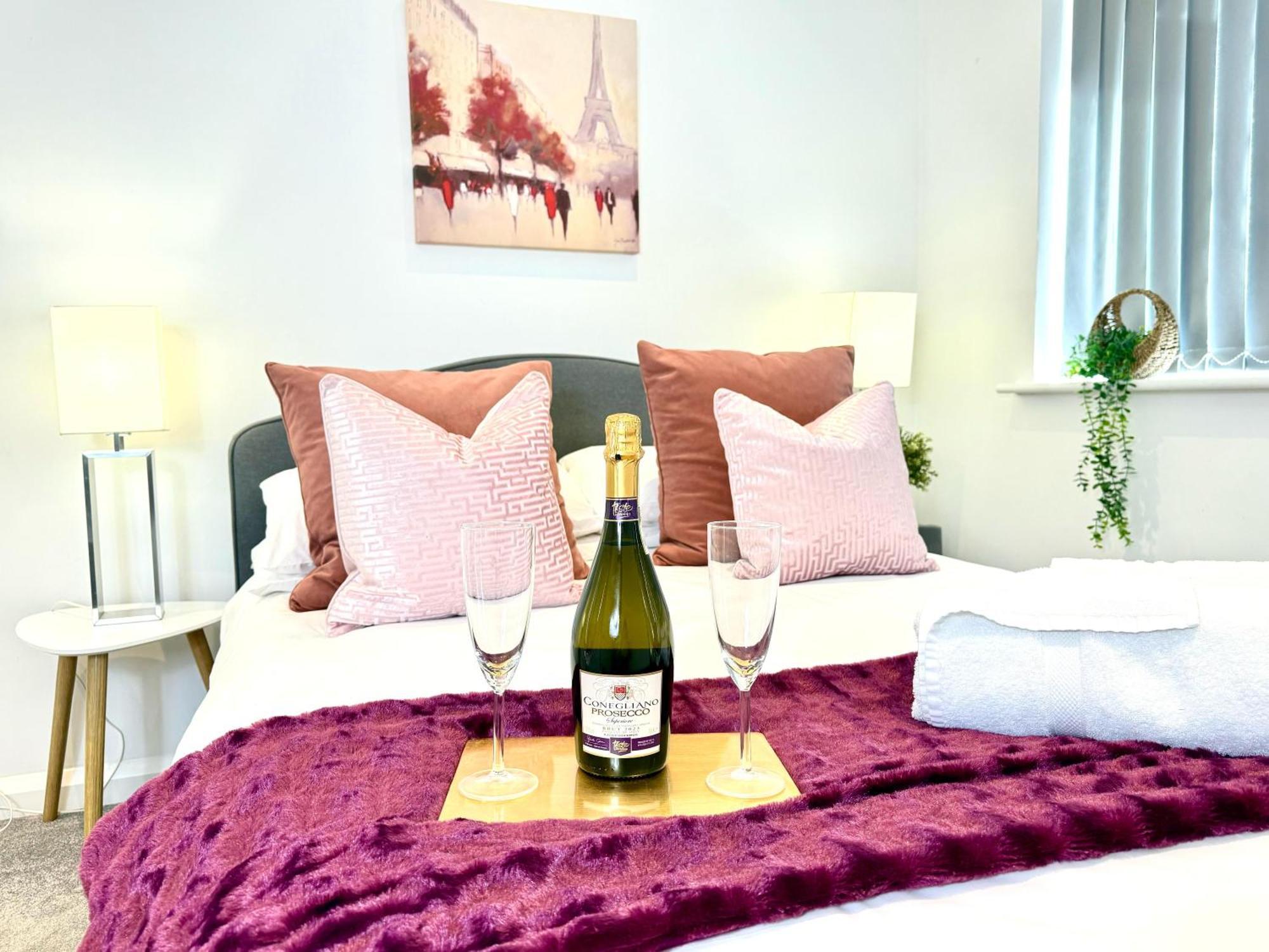 Apartment Hazel 1-bedroom Cousy Flat, Parking, Wifi, Prime Location, Close To Blenheim Palace & Oxford